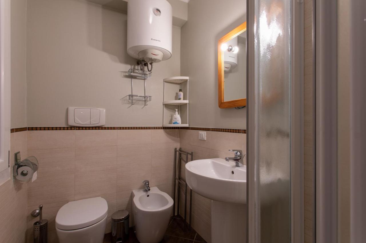 Lance With Lift, 2 Minutes Walk From The Train Station * Venecia