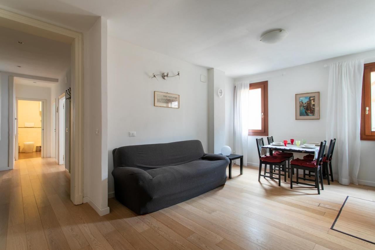 Apartamento Lance With Lift, 2 Minutes Walk From The Train Station